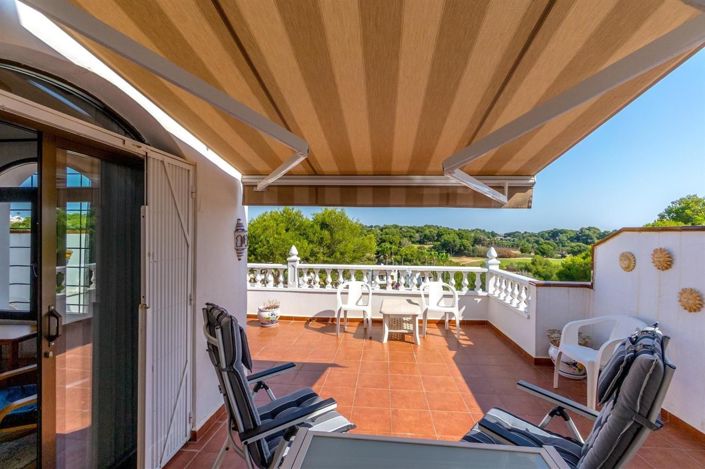 Image No.4-2 Bed House for sale