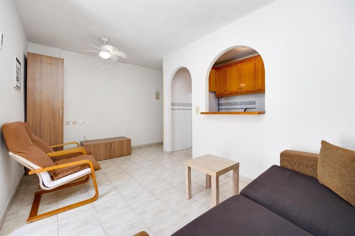 Image No.2-Appartement de 2 chambres à vendre à Torrevieja