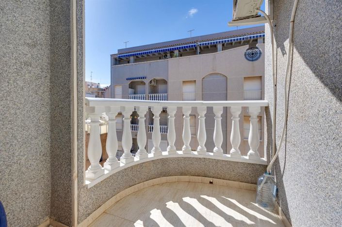 Image No.8-Appartement de 2 chambres à vendre à Torrevieja
