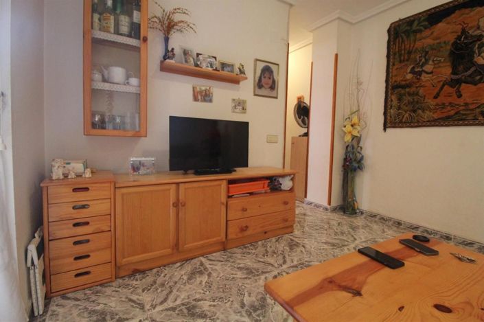 Image No.4-Appartement de 2 chambres à vendre à Torrevieja