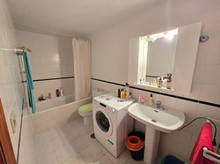 Image No.8-2 Bed Apartment for sale