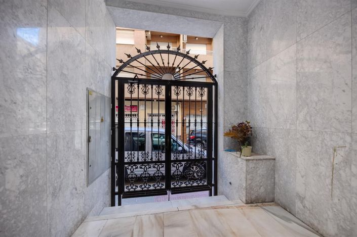 Image No.22-2 Bed Apartment for sale