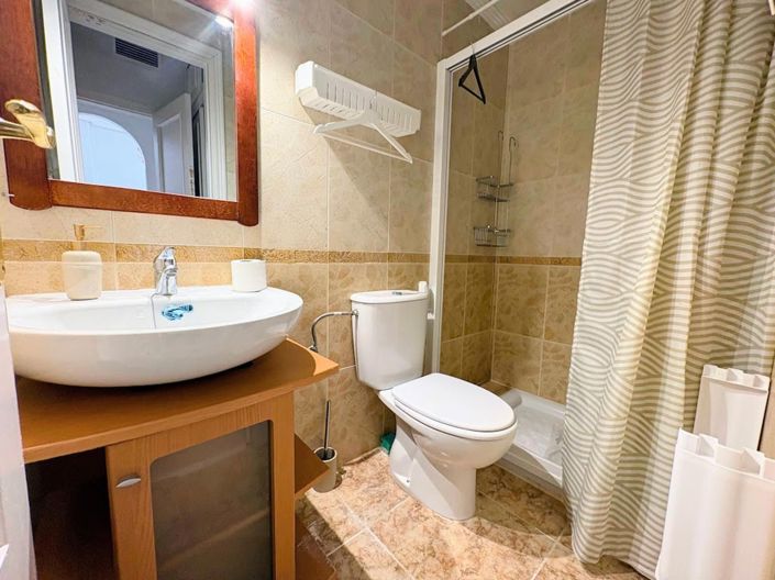 Image No.7-2 Bed Bungalow for sale