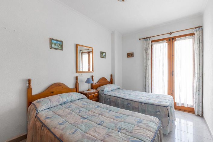 Image No.15-2 Bed Bungalow for sale