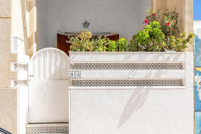 Image No.23-2 Bed Bungalow for sale