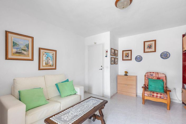 Image No.10-1 Bed Apartment for sale