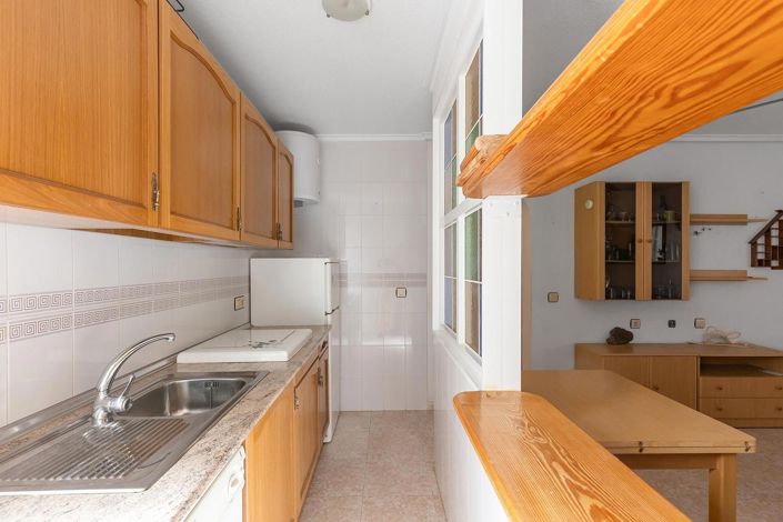 Image No.8-2 Bed Bungalow for sale