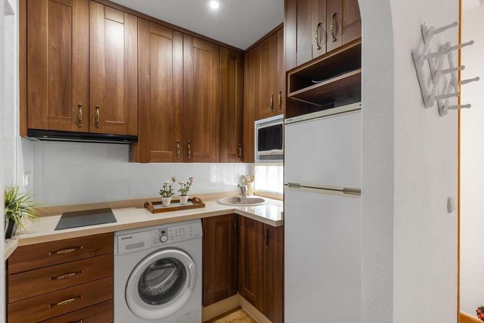 Image No.11-1 Bed Apartment for sale