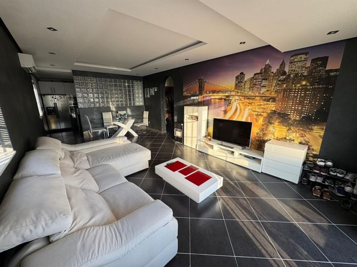 Image No.22-2 Bed Villa for sale