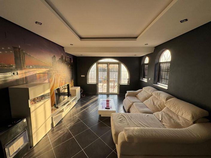 Image No.24-2 Bed Villa for sale