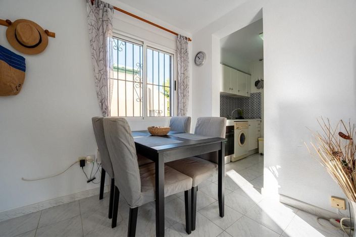 Image No.12-2 Bed Apartment for sale