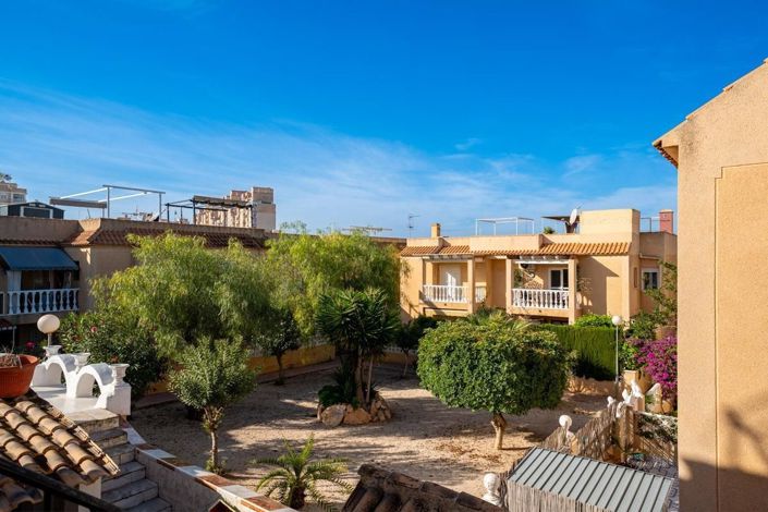 Image No.17-2 Bed Apartment for sale