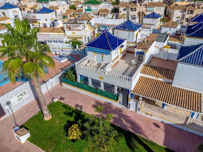 Image No.36-3 Bed House for sale