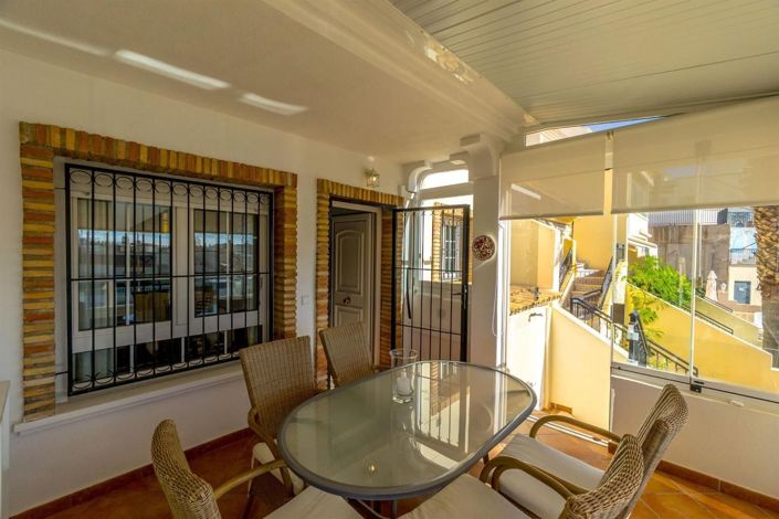 Image No.30-3 Bed House for sale