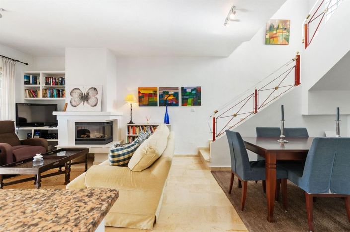 Image No.7-3 Bed House for sale