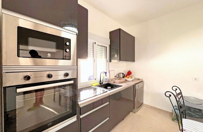 Image No.12-2 Bed House for sale