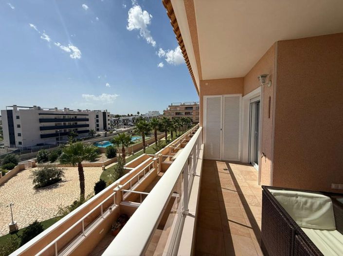 Image No.4-2 Bed Apartment for sale