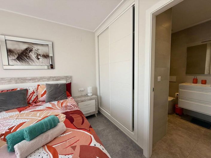 Image No.6-2 Bed Apartment for sale