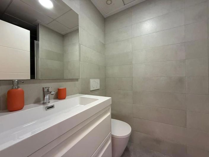 Image No.9-2 Bed Apartment for sale