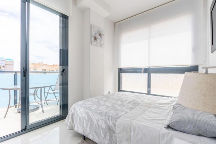 Image No.11-2 Bed Apartment for sale