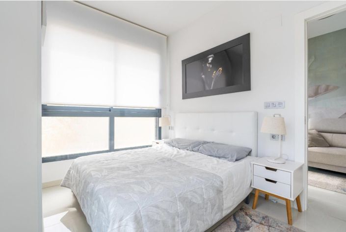 Image No.8-2 Bed Apartment for sale