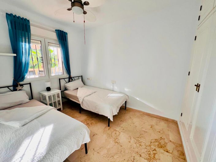 Image No.11-3 Bed Villa for sale