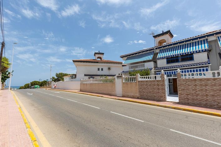 Image No.31-2 Bed Bungalow for sale