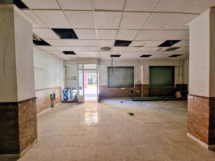 Image No.3-Commercial à vendre à Torrevieja