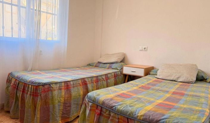 Image No.4-2 Bed Bungalow for sale