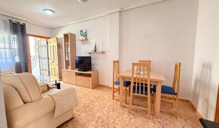 Image No.5-2 Bed Bungalow for sale