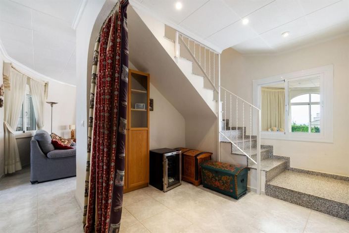 Image No.10-Villa de 4 chambres à vendre à Torrevieja