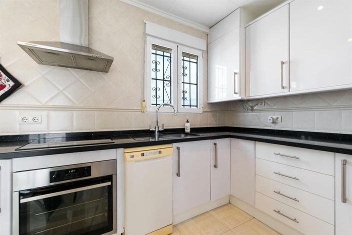 Image No.21-Villa de 4 chambres à vendre à Torrevieja