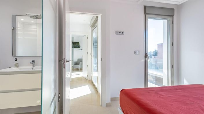 Image No.29-Villa de 4 chambres à vendre à Orihuela Costa