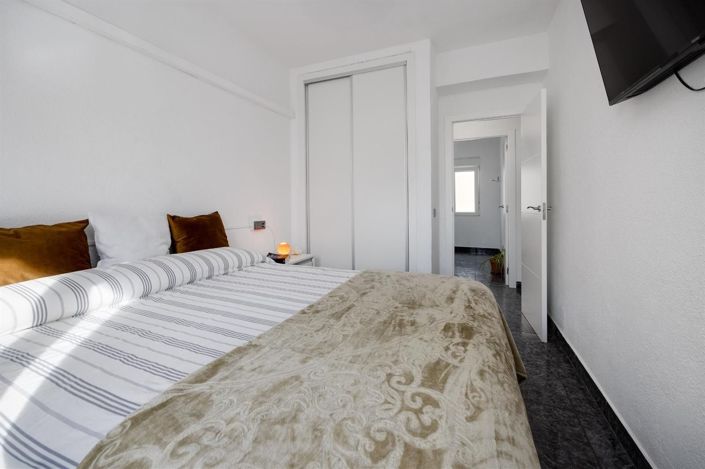 Image No.12-4 Bed Apartment for sale