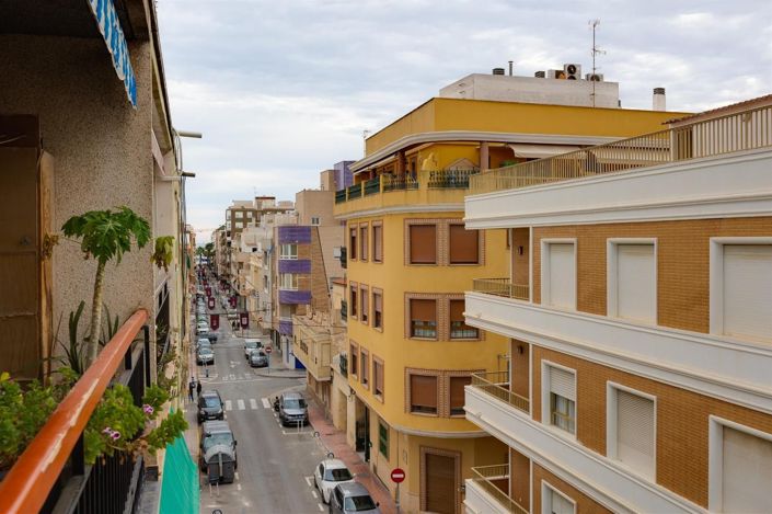 Image No.27-4 Bed Apartment for sale