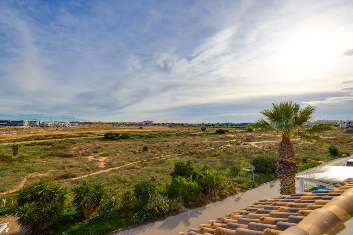 Image No.32-3 Bed Bungalow for sale