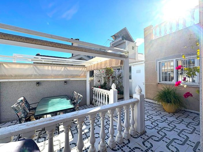 Image No.12-2 Bed Villa for sale