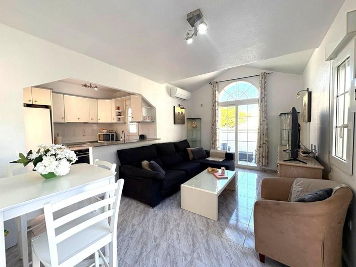 Image No.15-2 Bed Villa for sale