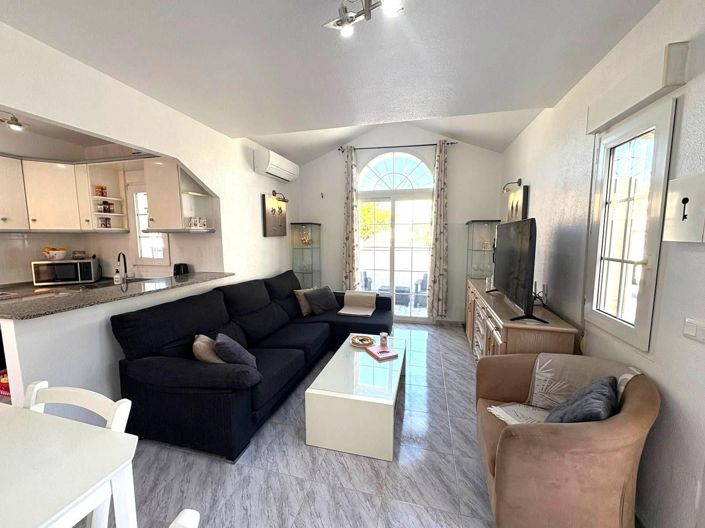 Image No.19-2 Bed Villa for sale