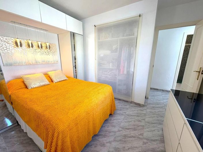 Image No.32-2 Bed Villa for sale