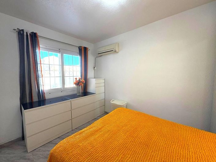 Image No.33-2 Bed Villa for sale