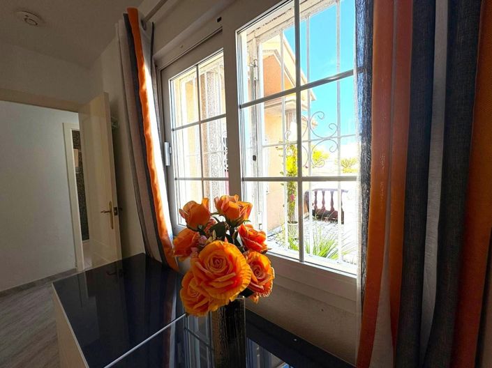 Image No.35-2 Bed Villa for sale