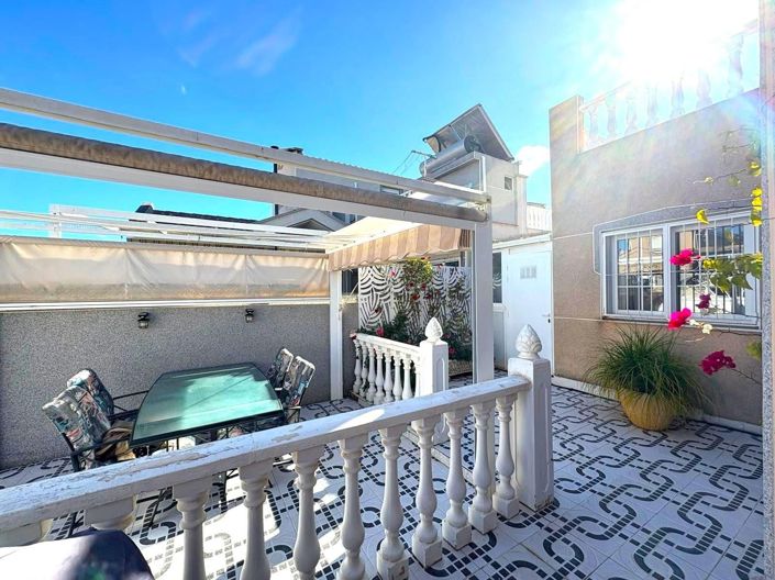 Image No.8-2 Bed Villa for sale