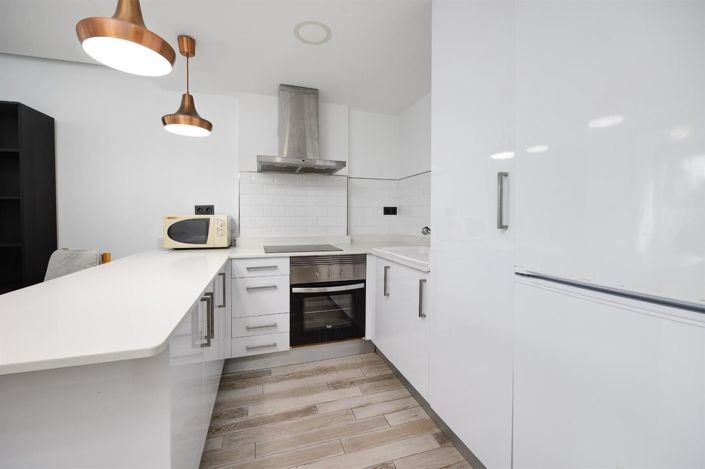 Image No.17-2 Bed Apartment for sale