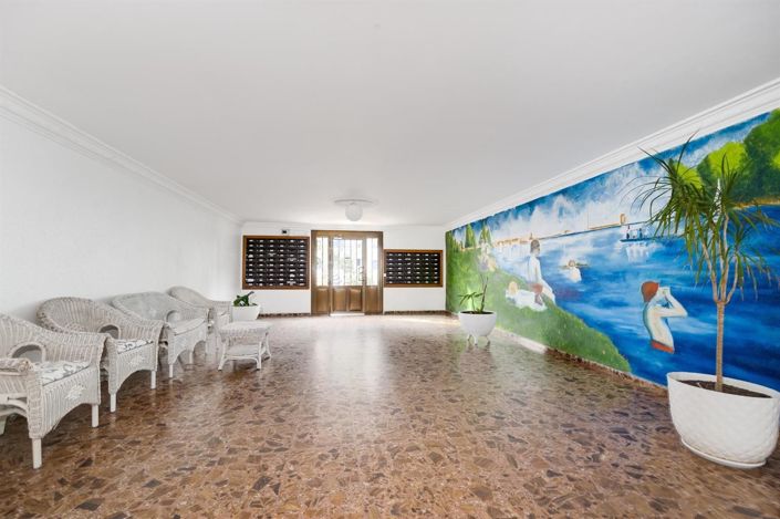 Image No.34-2 Bed Apartment for sale