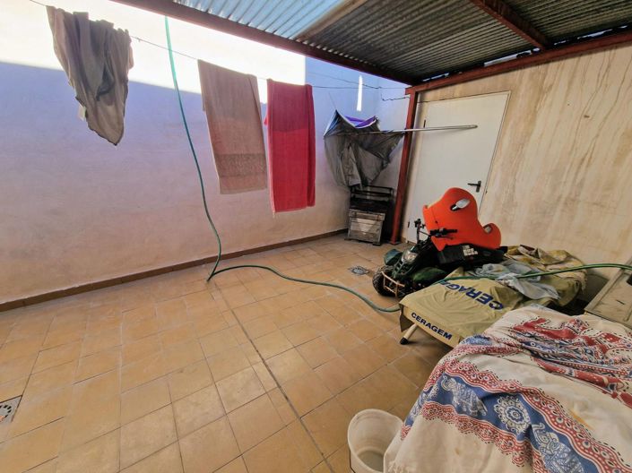 Image No.9-2 Bed Villa for sale