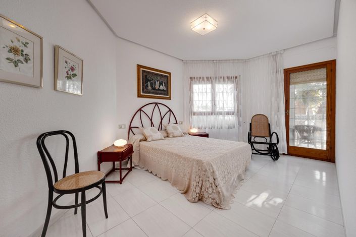 Image No.31-4 Bed Villa for sale