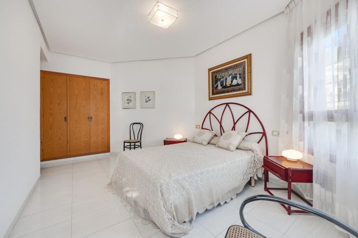 Image No.34-4 Bed Villa for sale