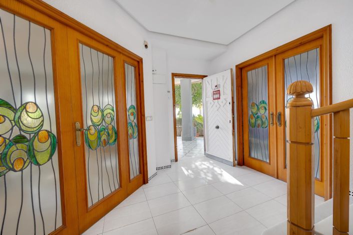 Image No.38-4 Bed Villa for sale