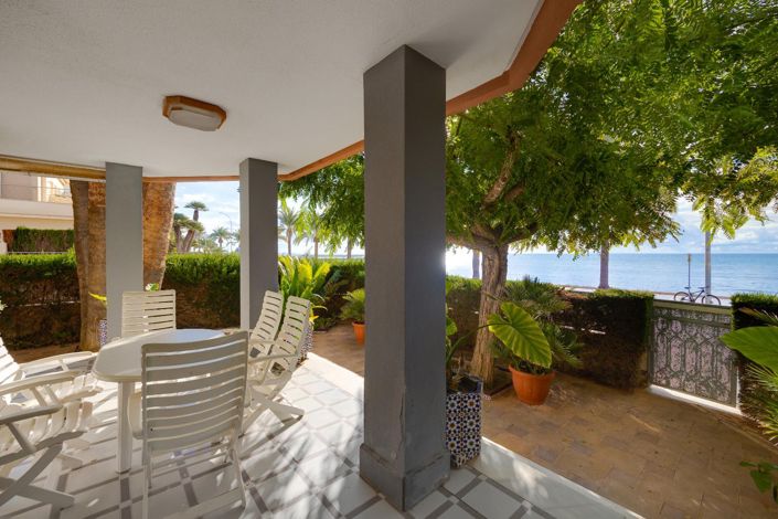 Image No.4-4 Bed Villa for sale